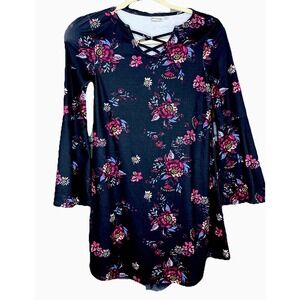 Mudd Floral Dress Women Size 10 Back Floral Bell Sleeve Pullover Criss Cross